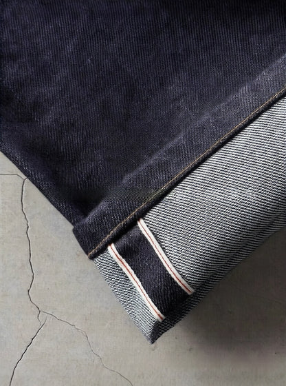 Embroidered Baggy Jeans